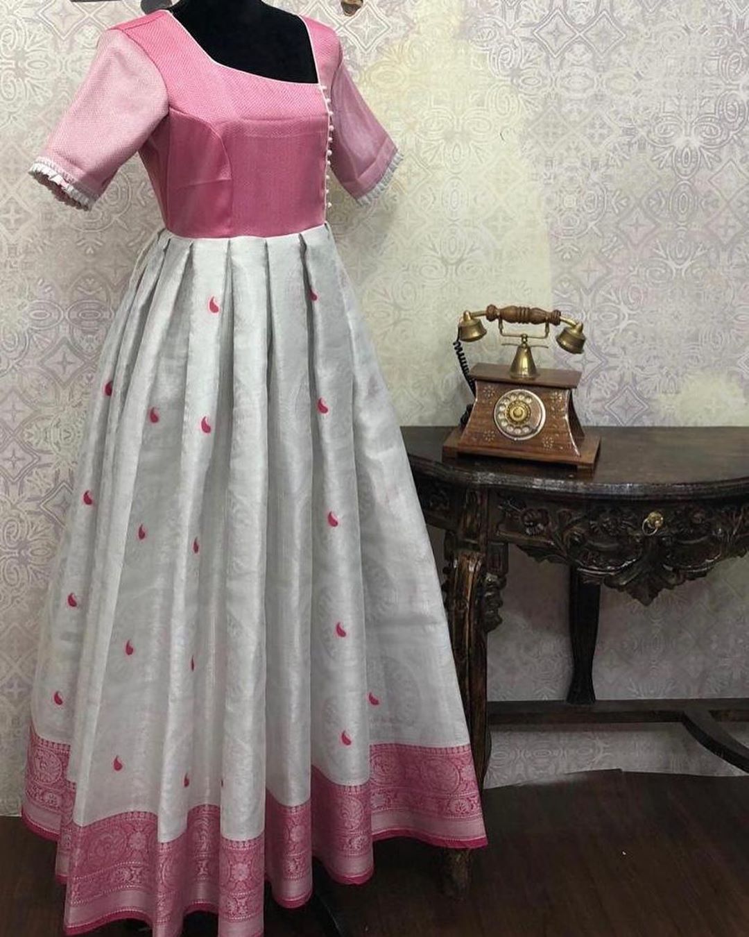 Balu's Modern Dry Cleaners, Frocks dry cleaning service in Kphb, frocks dry cleaning service in miyapur, frocks dry cleaning service in suchitra, frocks dry cleaning service in bachupally, frocks dry cleaning service in chinthal
